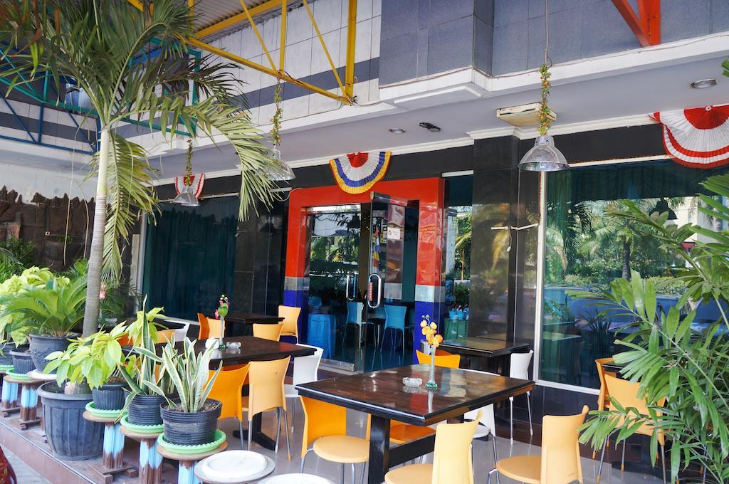 Hotel Duta Palembang Exterior foto